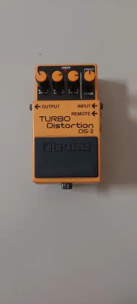Boss turbo distortion DS-2