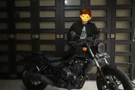Honda CMX 500 REBEL, Warna Hitam