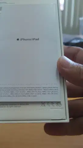 Iphone 16 pro 128gb white titanium baru