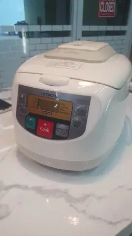 Magic com Hitachi kondisi msh bagus