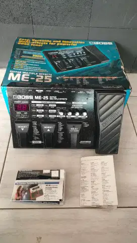 Efek Gitar Boss ME25