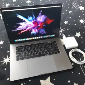 Macbook pro 2017 touchbar 15 inch core i7 ram 16gb ssd 512gb bisa cod