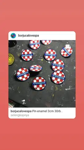 Pin enamel vespa 3cm