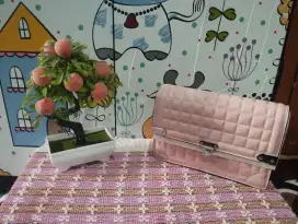Tas Slempang Wanita