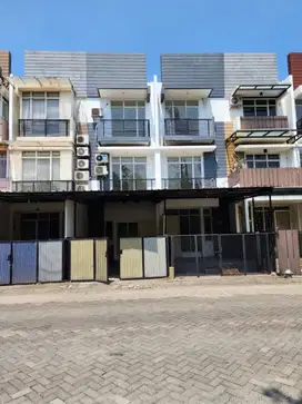 Rumah Katamaran Indah PIK 3Lt 4x11,5 3+1KT SHM Siap Huni Bisa KPR