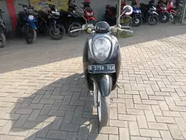 Honda Scoopy Karbu Tahun 2011 Surat Komplit