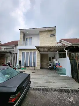 RUMAH 2LT DI TAMAN WISATA REGENCY, BANGKINGAN - GRESIK