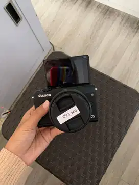 DIJUAL KAMERA CANON M100 + KIT