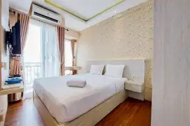 Spacious Cozy Corner Studio Apartment