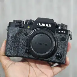 Fujifilm XT4 X-T4 Body Muluss Fullset