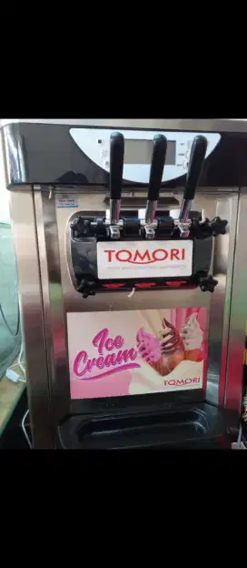 Mesin es krim tomori