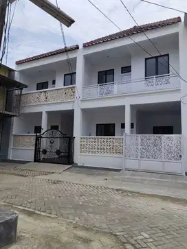 Rumah bagus siap huni di harapan indah bekasi