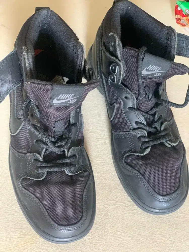 Sepatu bekas / preloved sepatun Nike Basket