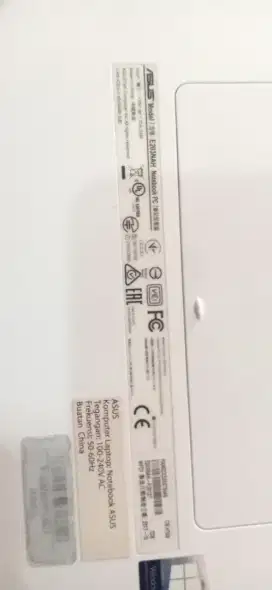 asus E203NAH sangat mulus