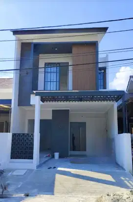 Rumah siap huni di harapan indah bekasi