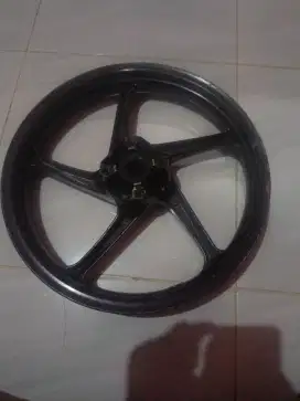 Velg depan honda beat fi