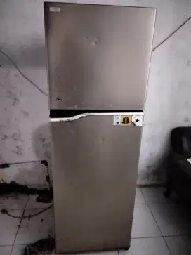 Kulkas 2 Pintu Panasonic Inverter