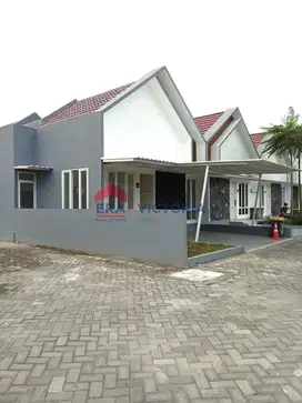 Mrican Royal Cluster – Rumah Mewah Skandinavia Minimalis di Kediri