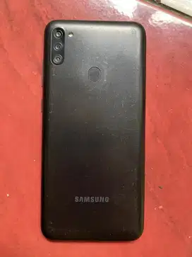 SAMSUNG M11 32 GB BLACK RAM 3GB