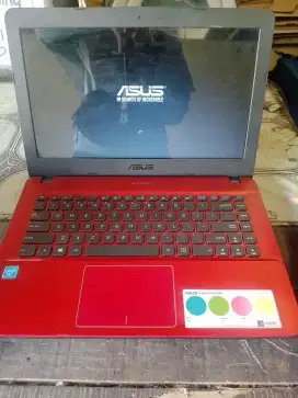 Laptop Asus Celeron Second Ram 2gb