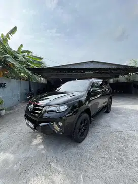 Fortuner G 2.4 2016 ManuaL Km 105 Ribu Full Set