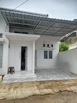 Dijual Rumah Makassar Sekitar Jalan Monumen Emmy Saelan