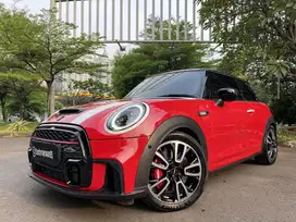 KM.6.000 TDP50JT MINI COOPER 2.0 JCW LIMITED 2022/2021 RED 74TH ANNIV
