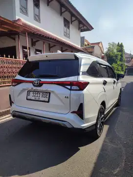 Toyota Avanza Veloz Q 1.5 at th 2023 putih nopol ganjil jakarta timur