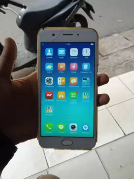 Oppo f1s min retak