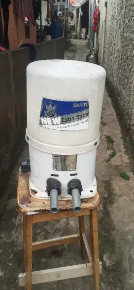 Pompa air sanyo