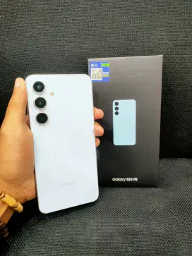 Samsung S24 FE 5G 8/256 Garansi Panjang Resmi, Mulus seperti baru