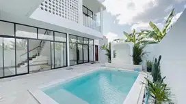 DIJUAL VILLA BRAND NEW MUNGGU DEKAT PANTAI SESEH BADUNG BALI