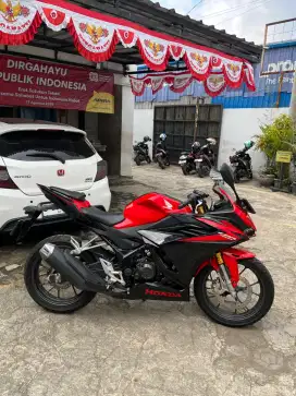 CBR 150 R DP 800