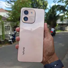 Vivo Y28 ram 8/256GB lengkap normal mulus
