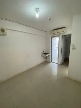 Jual cepat apartemen Bassura 2 kamar  tower H