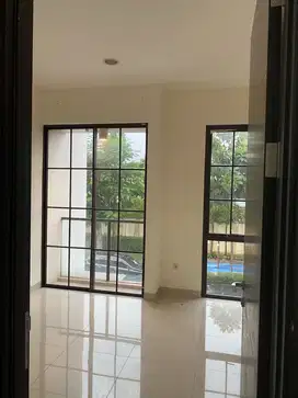 Rumah Bagus Di Green Village Tangerang Luas 4x12m 2 Lantai View Taman