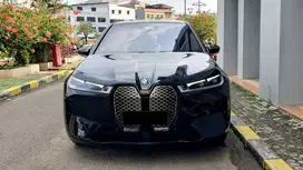 BMW iX xDrive x Drive 40 Fullspec Metalik 2024 NIK 2023 Gress Like New