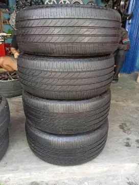 Ban ring 17  215/55