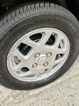 Velg+ban Karimun wagon kondisi 85%