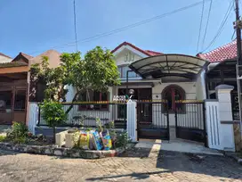 Disewakan Rumah Siap Huni di Baruk Tengah dekat Rungkut