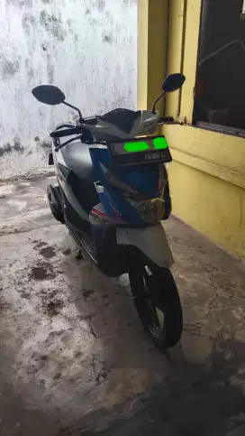 Dijual HONDA BEAT 2018 AKHIR PLAT L TANGAN PERTAMA