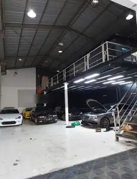 Di Sewa Gudang Elang Laut
