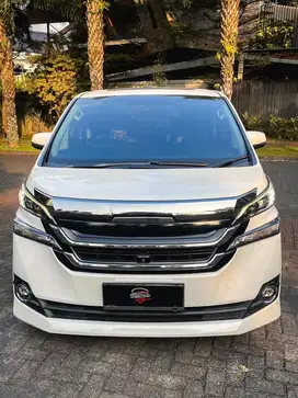 Vellfire G 2016 #velfire #velfayer #velfier