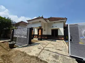 Dijual Rumah Produksi Dapur Pusat/Central Kitchen dan Kantor Bisnis