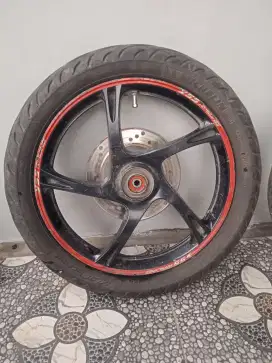 Velg Depan Yamaha Xeon