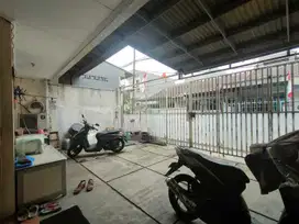 Rumah siap huni di Taman Kota, Jakarta Barat