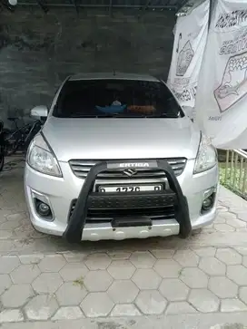 Dijual ertiga GL manual 2013 bensin
