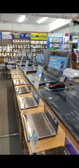 LAPTOP TERBARU 2025