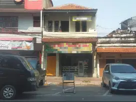 Jual Rumah + Toko Kawasan Religi Ampel Surrabaya.