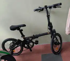 Sepeda lipat element